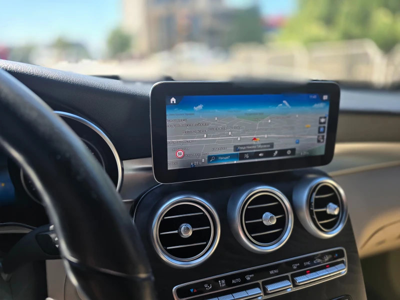 Mercedes-Benz GLC 300 4MATIC 95000 км, снимка 14 - Автомобили и джипове - 52011509