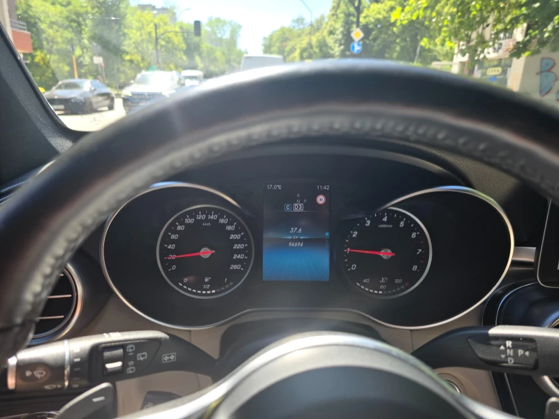 Mercedes-Benz GLC 300 4MATIC 95000 км, снимка 12 - Автомобили и джипове - 52011509