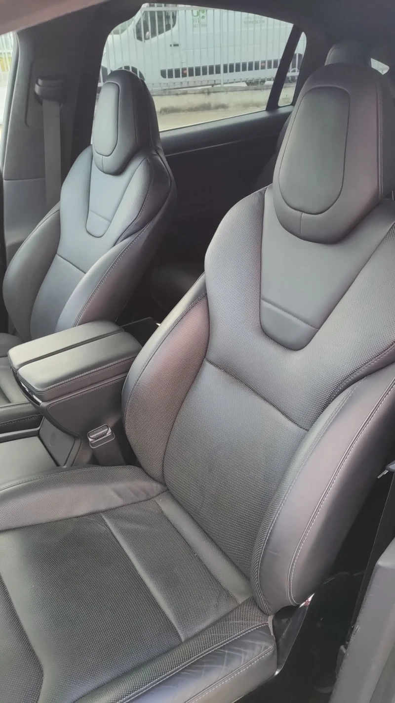 Tesla Model X 100 D, снимка 10 - Автомобили и джипове - 52631756