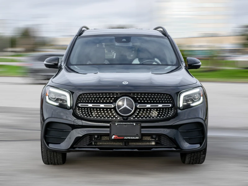 Mercedes-Benz GLB AMG PACK* NIGHT PACK* 360* PANO* MBUX* KEYLESS, снимка 2 - Автомобили и джипове - 53135795