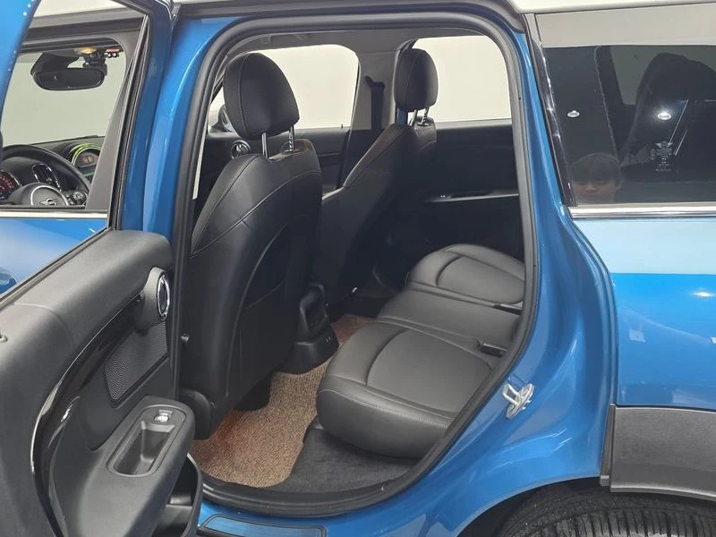 Mini Countryman КРАЙНА ЦЕНА: 15999 EUR, снимка 11 - Автомобили и джипове - 55982316