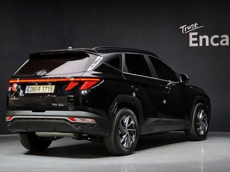 Hyundai Tucson 1.6 Hybrid - САМО 30% АВАНС, снимка 2 - Автомобили и джипове - 55991559