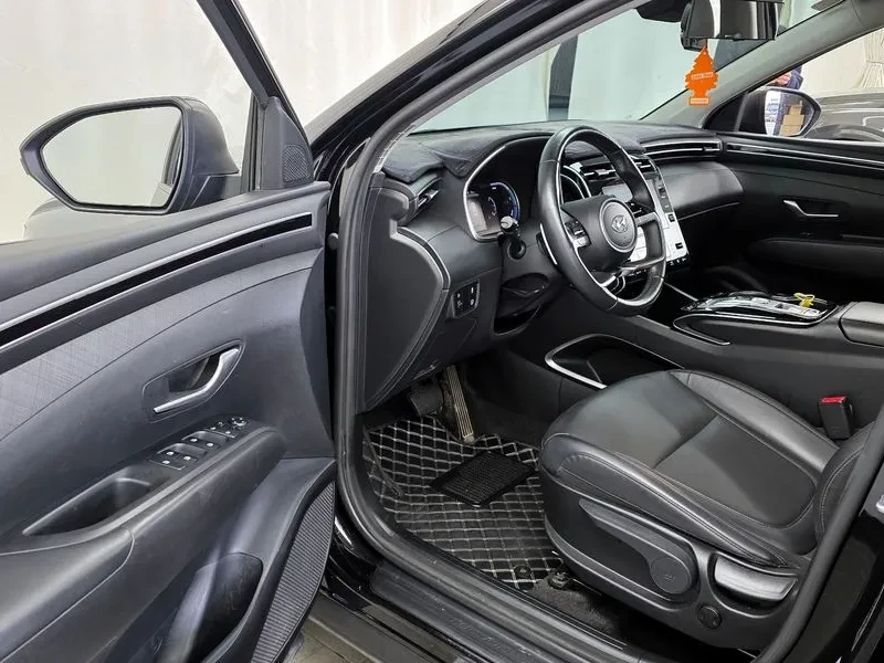Hyundai Tucson 1.6 Hybrid - САМО 30% АВАНС, снимка 10 - Автомобили и джипове - 55991559