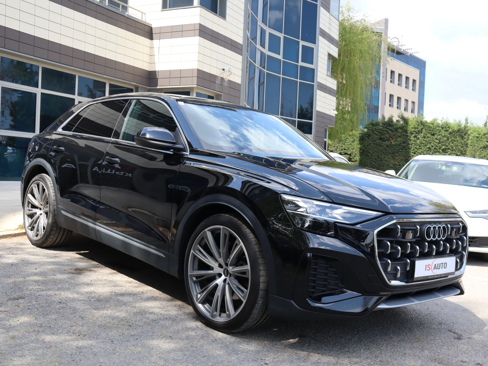 Audi Q8 50TDI/Sline/Камера/Подгрев - изображение 3
