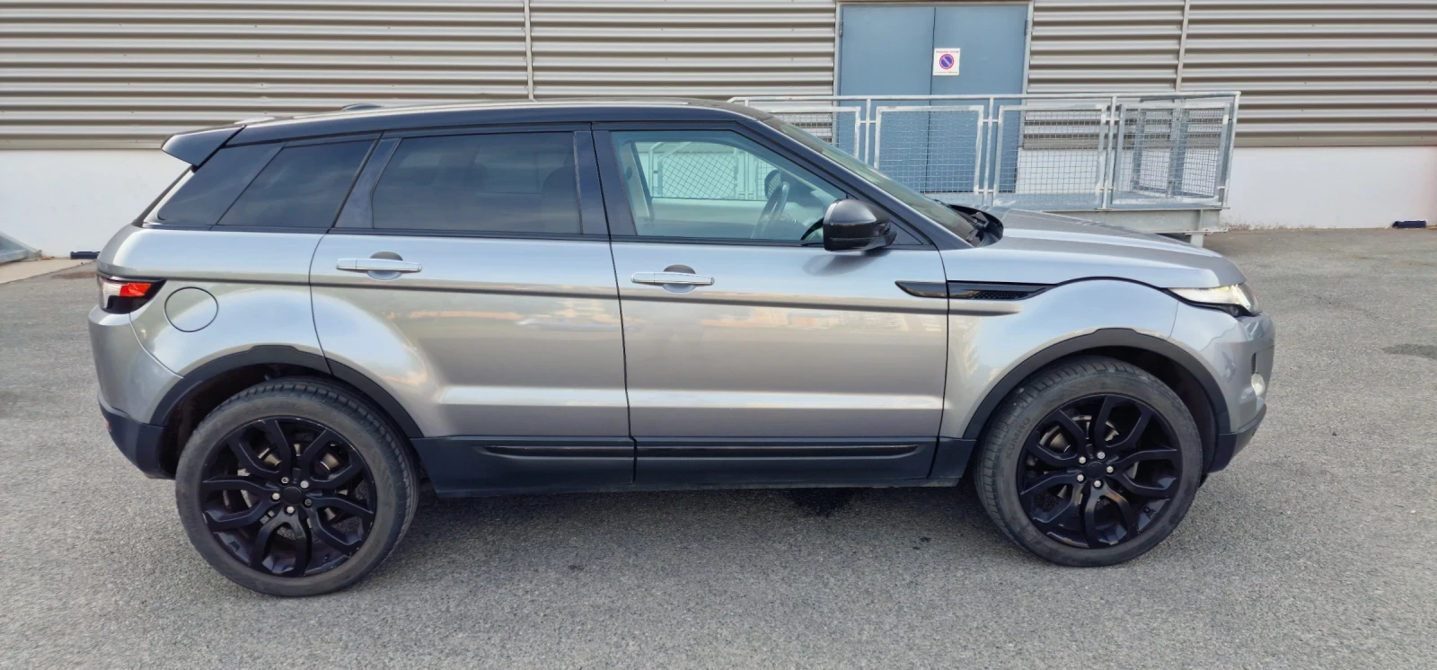 Land Rover Range Rover Evoque 2.2 SD4 - изображение 4