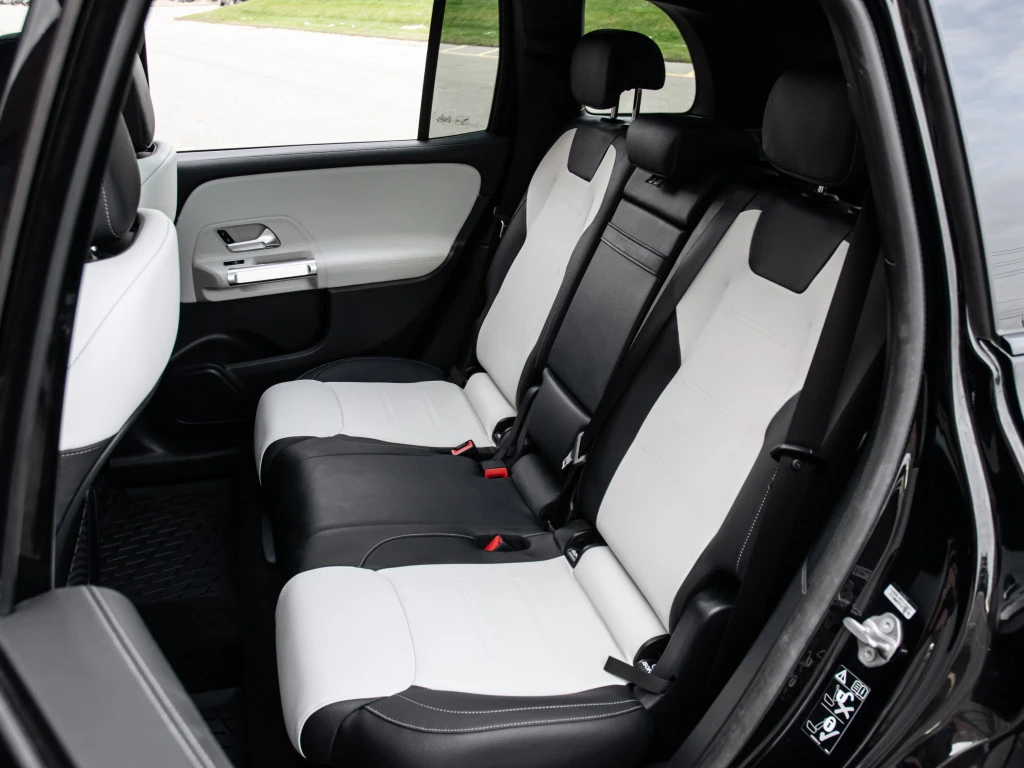 Mercedes-Benz GLB AMG PACK* NIGHT PACK* 360* PANO* MBUX* KEYLESS | Mobile.bg � ����������� 17