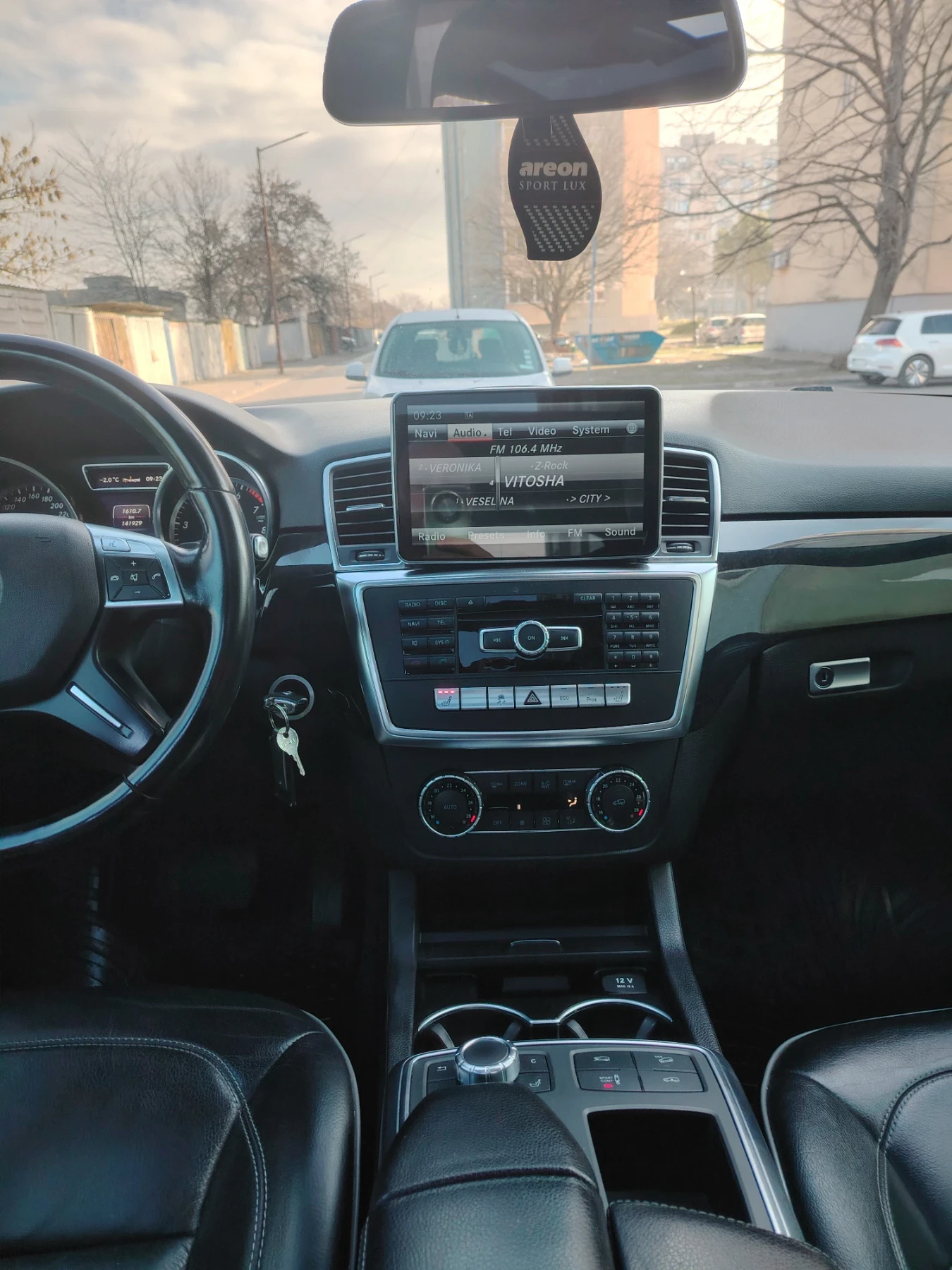 Mercedes-Benz ML 350, снимка 9 - Автомобили и джипове - 53823095