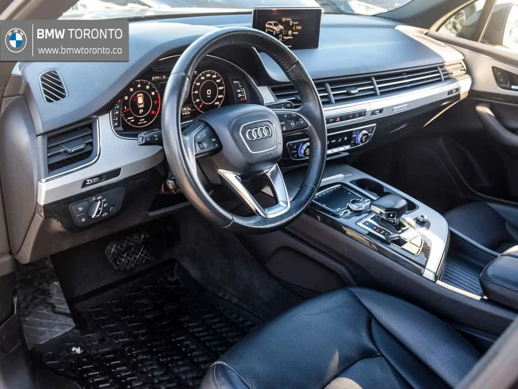 Audi Q7 * Progressiv | Pano Roof | Vent. Seats | 7 Seater , снимка 10 - Автомобили и джипове - 53894479