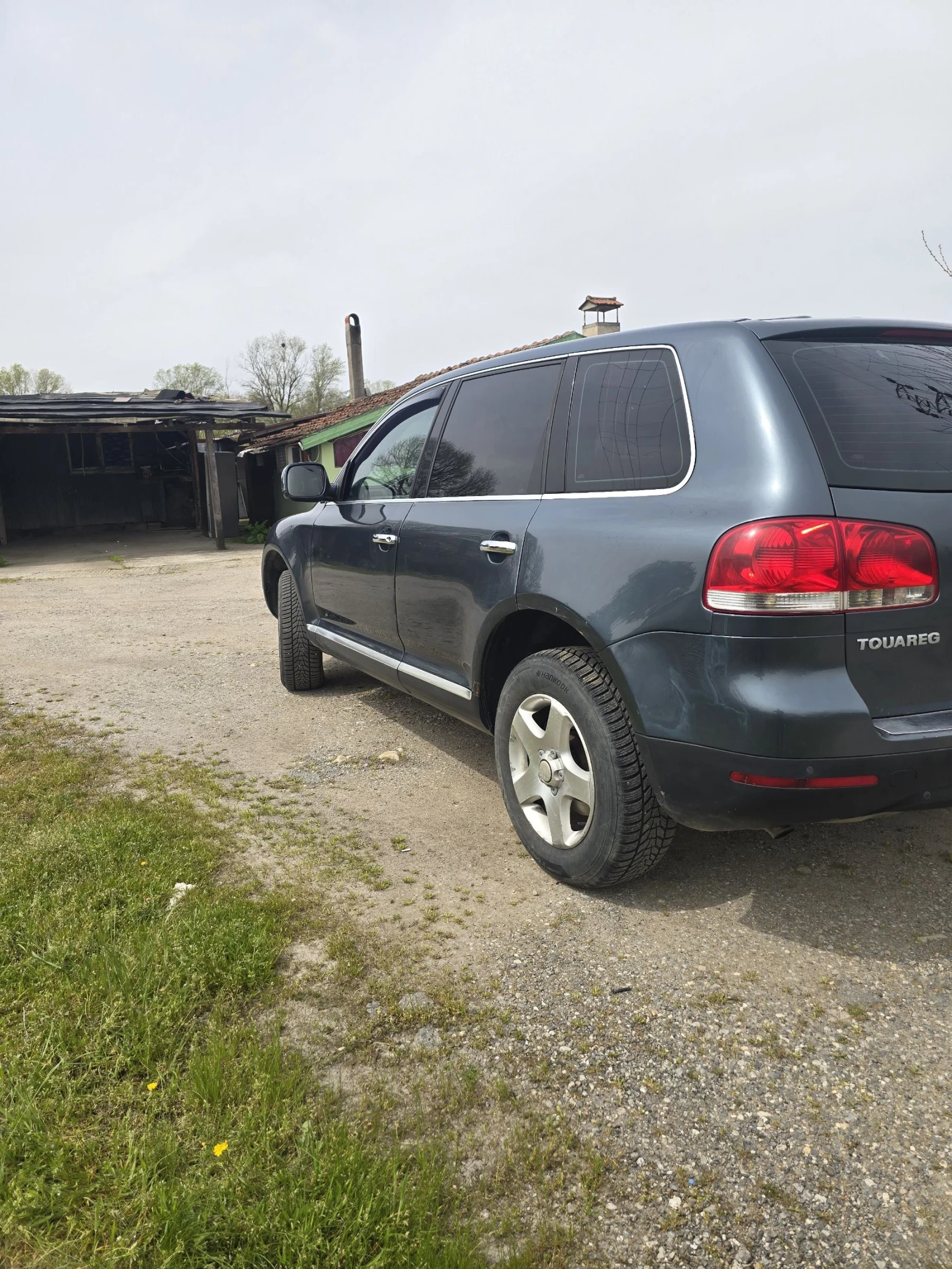 VW Touareg 2.5tdi 174hp LPG auto, снимка 4 - Автомобили и джипове - 54190097