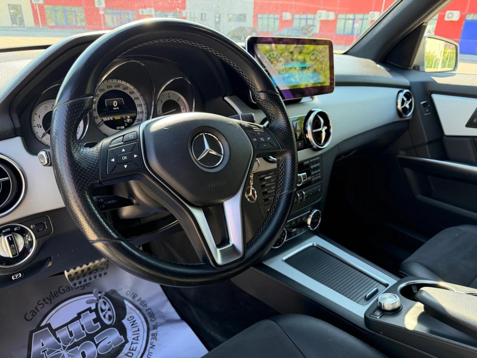 Mercedes-Benz GLK 220CDI 4matic, снимка 11 - Автомобили и джипове - 54568439