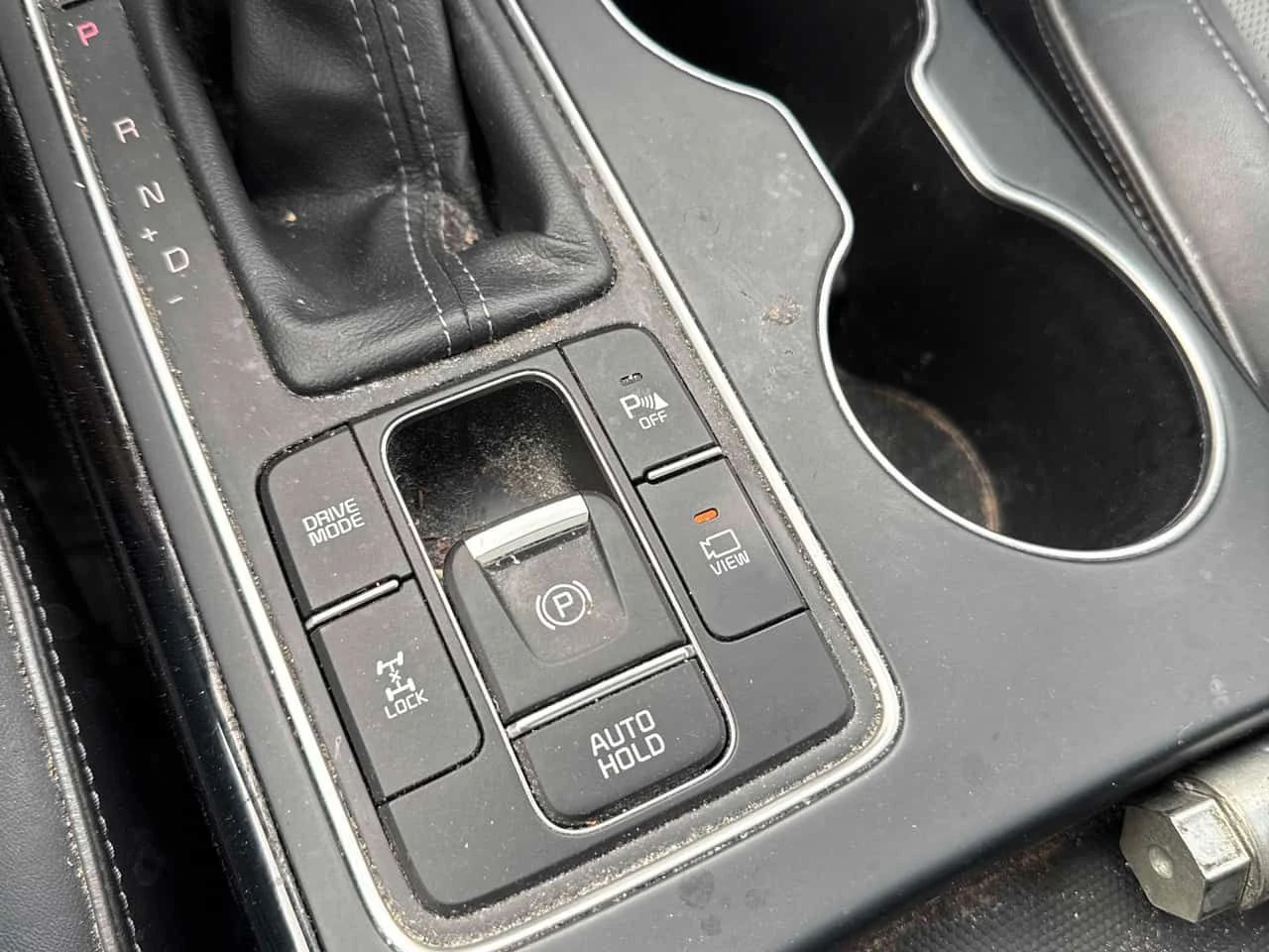 Kia Sorento * AWD* АВТОКРЕДИТ БЕЗ ПЪРВОНАЧАЛНА ВНОСКА* , снимка 11 - Автомобили и джипове - 54657162