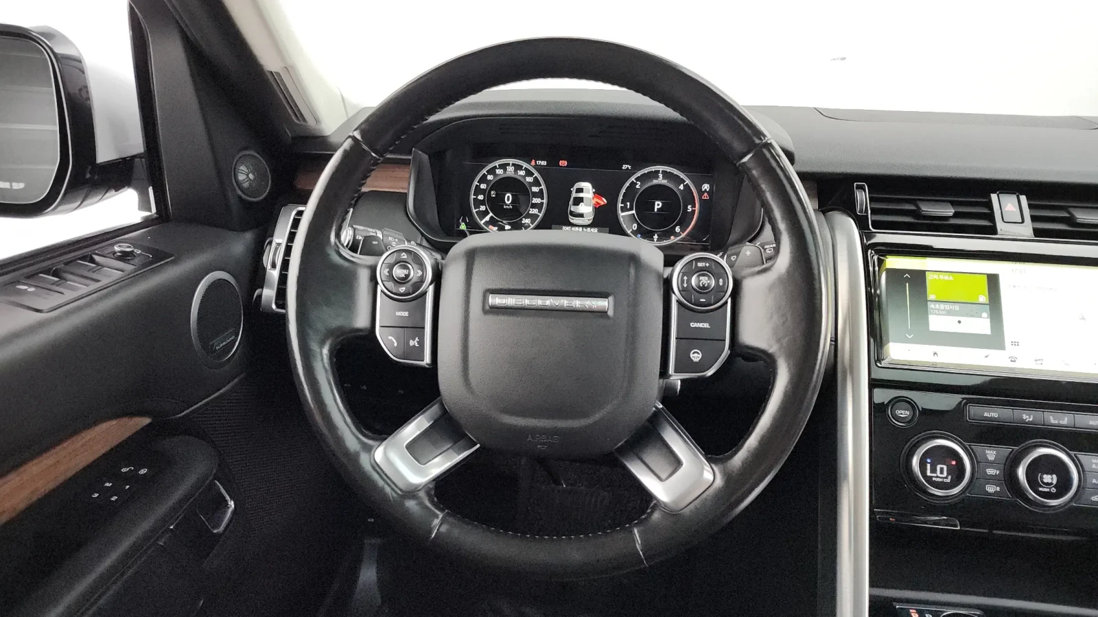 Land Rover Discovery TD6 HSE LUXURY| TV| DISTRONIC| ШИБИДАХ, снимка 6 - Автомобили и джипове - 55152945