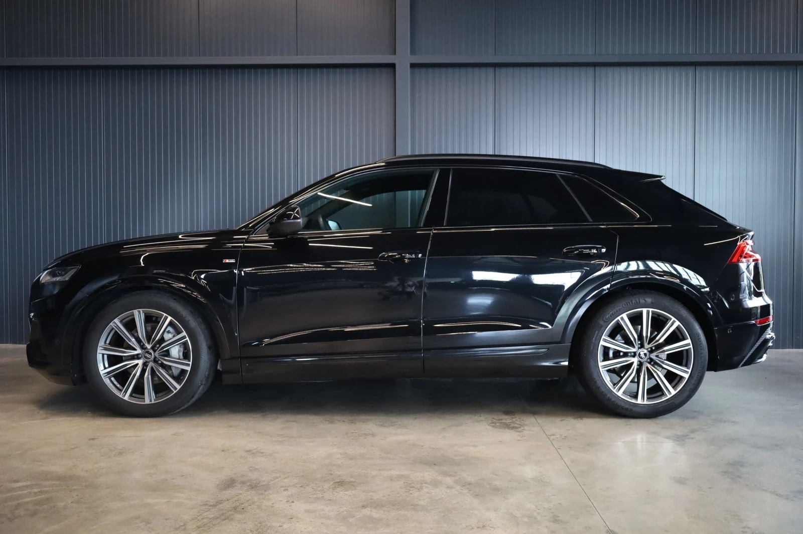 Audi Q8 2XS-LINE* HD MATRIX LIGHTS* B&O* 360* , снимка 3 - Автомобили и джипове - 55413347