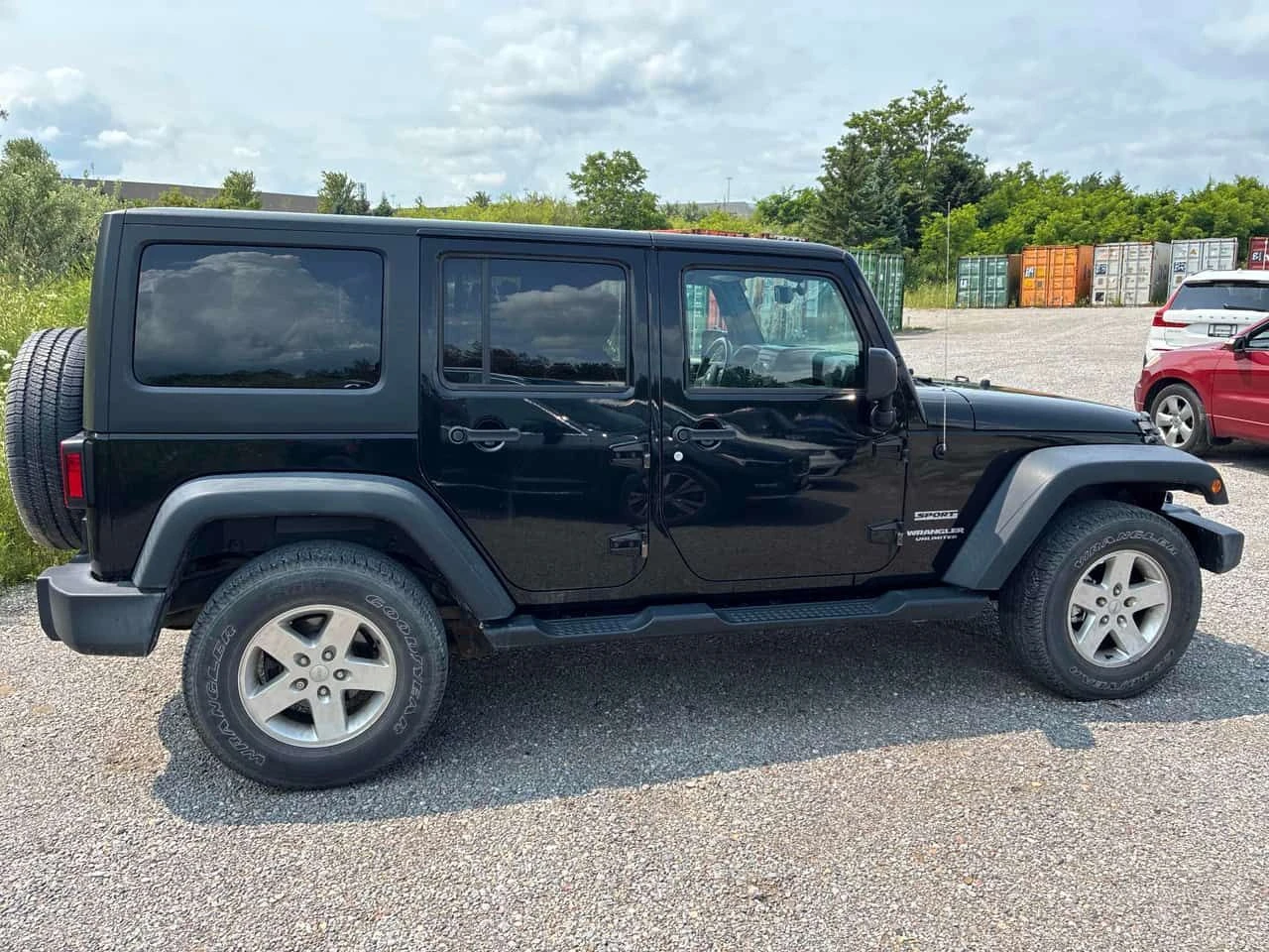 Jeep Wrangler * Sport * АВТОКРЕДИТ БЕЗ ПЪРВОНАЧАЛНА ВНОСКА* , снимка 3 - Автомобили и джипове - 55470839