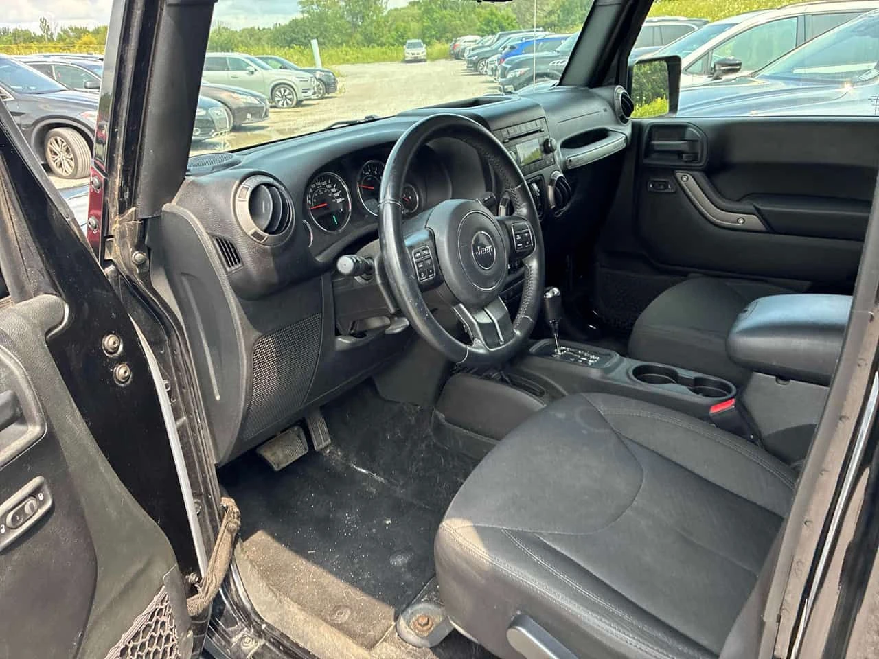 Jeep Wrangler * Sport * АВТОКРЕДИТ БЕЗ ПЪРВОНАЧАЛНА ВНОСКА* , снимка 5 - Автомобили и джипове - 55470839