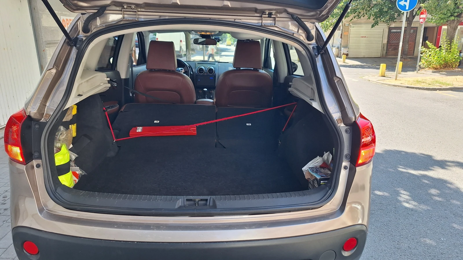 Nissan Qashqai Tekna 4x4, снимка 8 - Автомобили и джипове - 55739748