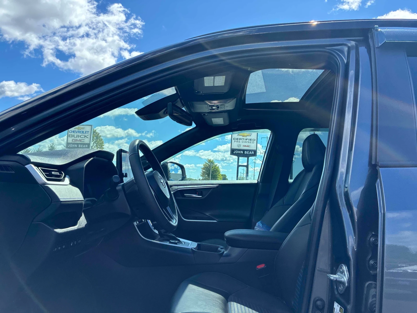 Toyota Rav4 Hybrid XSE | CARFAX | БЕЗ ИНЦИДЕНТИ , снимка 7 - Автомобили и джипове - 55849004