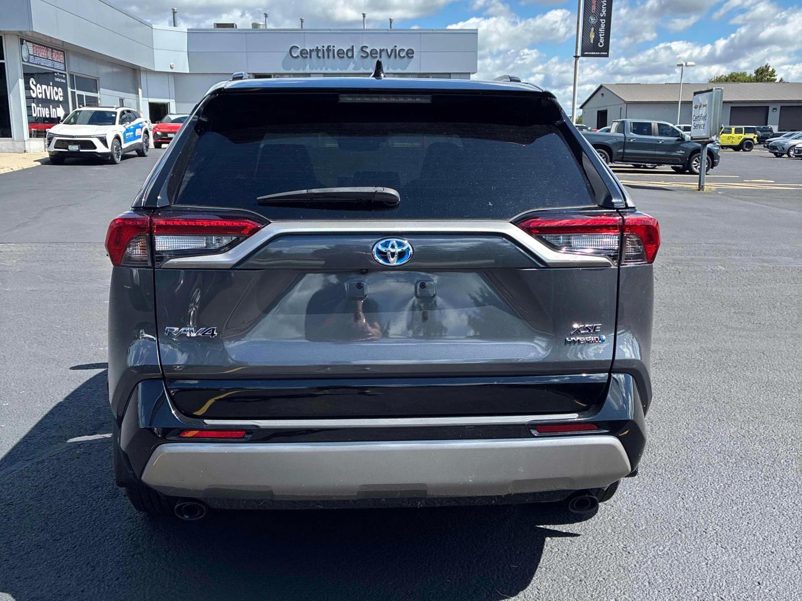 Toyota Rav4 Hybrid XSE | CARFAX | БЕЗ ИНЦИДЕНТИ , снимка 4 - Автомобили и джипове - 55849004