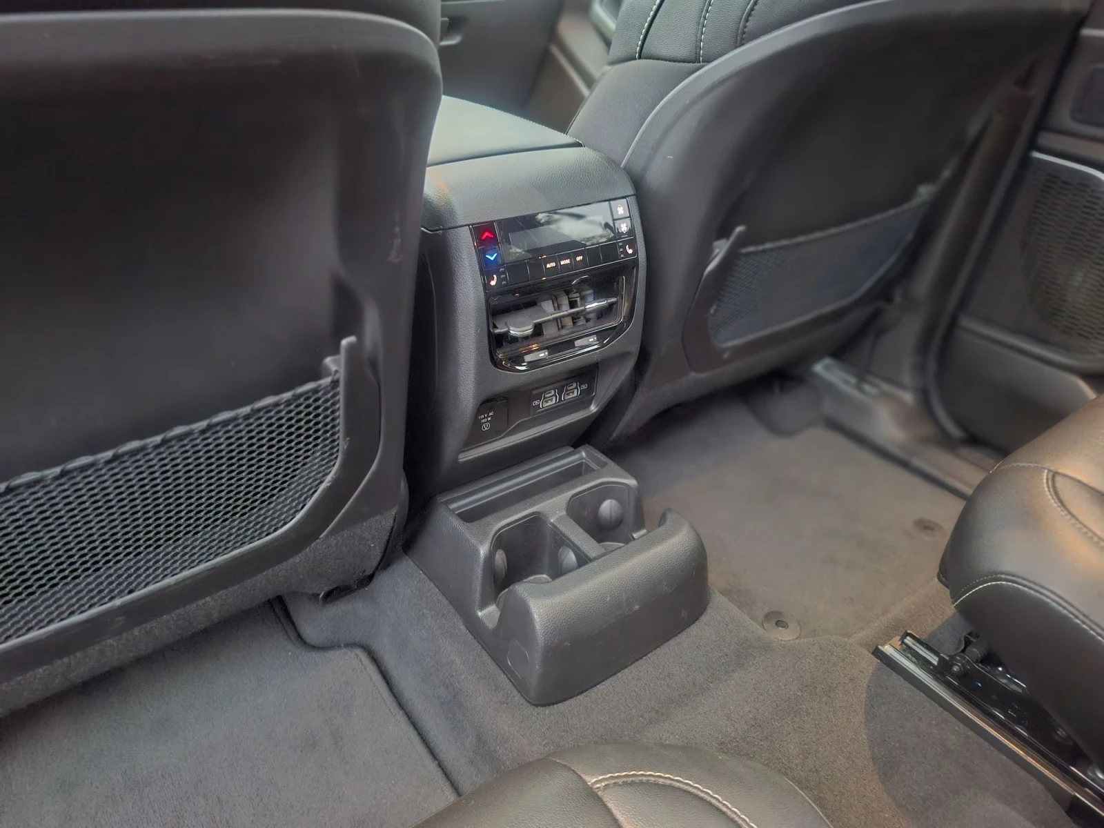 Jeep Grand cherokee Limited , снимка 9 - Автомобили и джипове - 56518359