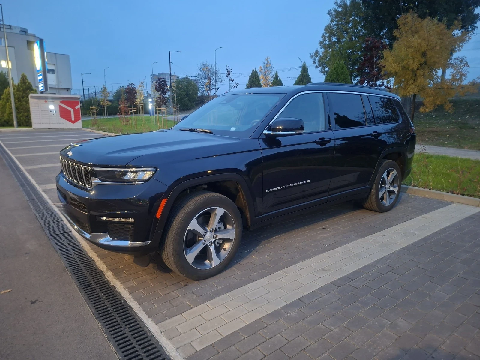 Jeep Grand cherokee Limited , снимка 5 - Автомобили и джипове - 56518359