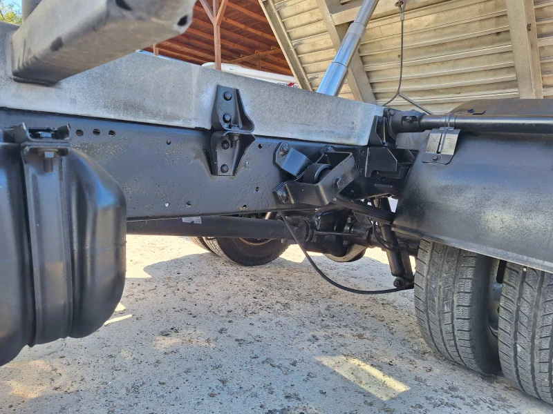 Iveco 35c15 ДО 3, 5т. САМОСВАЛ 126000 км НОВ ВНОС ШВЕЙЦАРИЯ, снимка 9 - Бусове и автобуси - 51825838