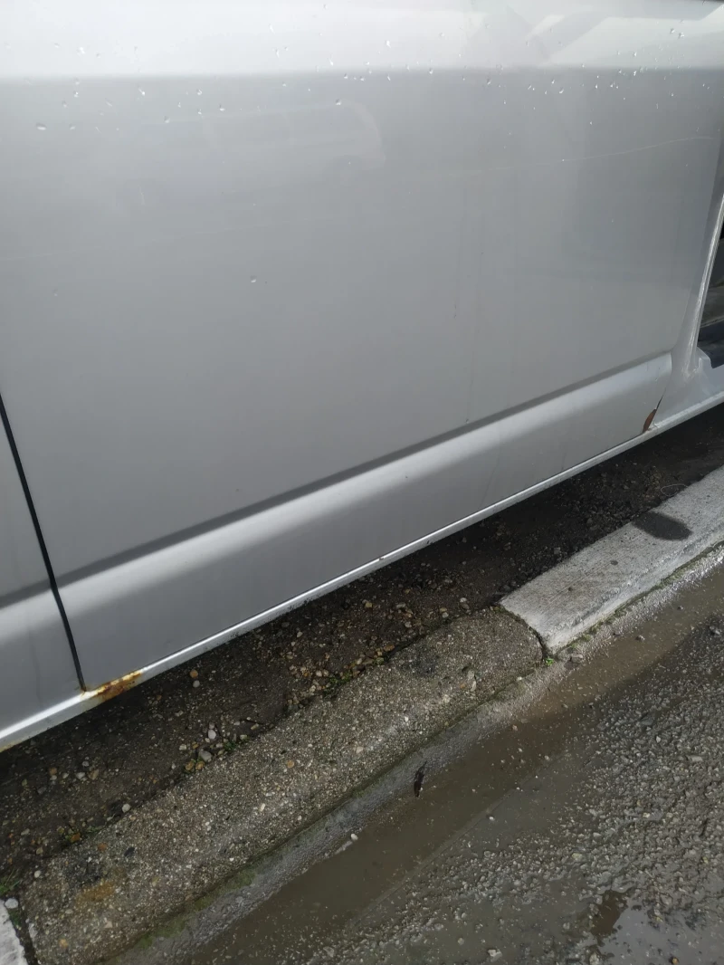 VW Transporter t5, снимка 9 - Бусове и автобуси - 53025723