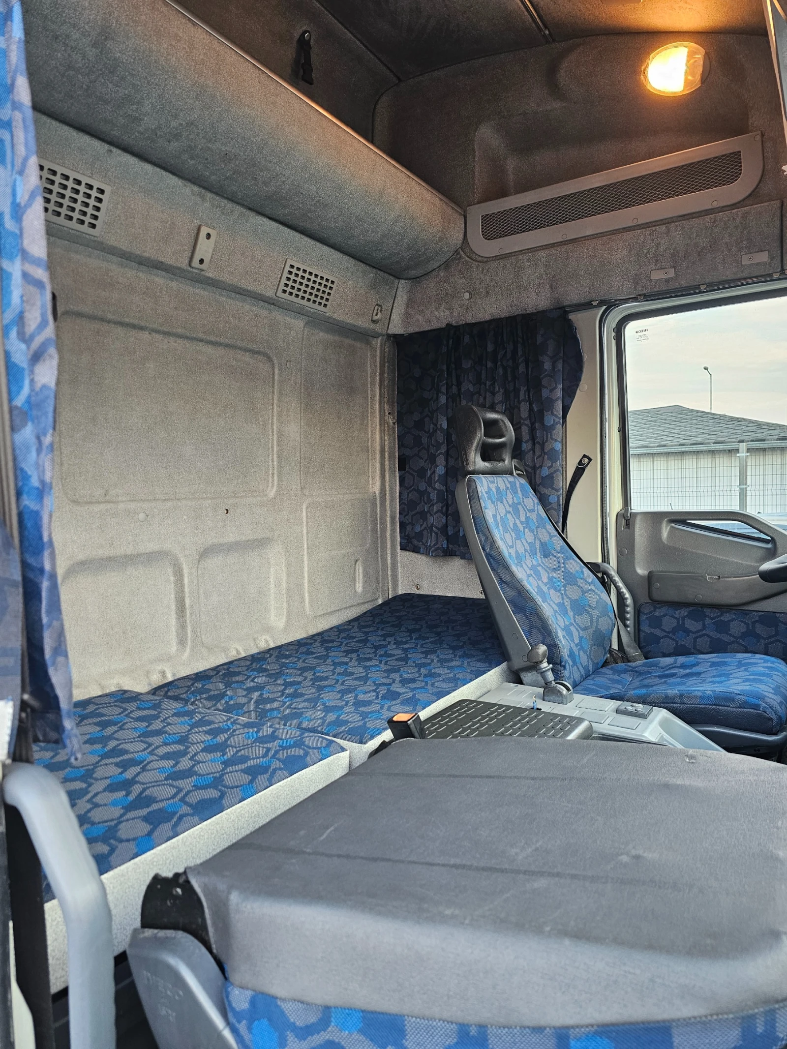 Iveco Eurocargo 120E25/ EURO5 / ИТАЛИЯ, снимка 11 - Камиони - 54325507