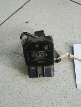 Дебитомер Тойота Корола 1.4б 16v