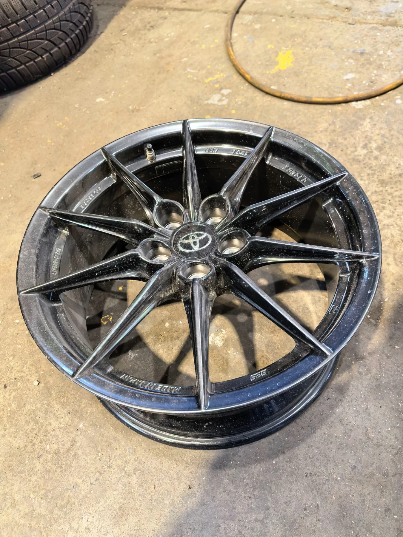 Джанти за Toyota, снимка 2 - Гуми и джанти - 55785330