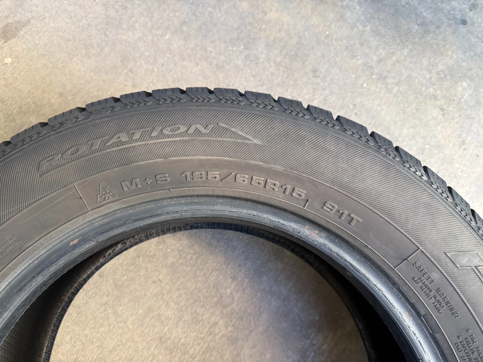 Гуми Зимни 195/65R15, снимка 9 - Гуми и джанти - 56071957
