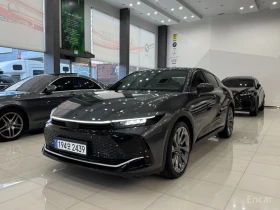 Toyota Crown, снимка 1