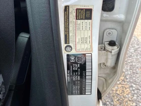 Mercedes-Benz E 350 * CARFAX * ЦЕНА ДО БГ, снимка 15