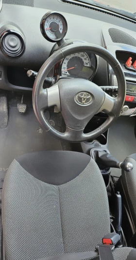 Toyota Aygo, снимка 14