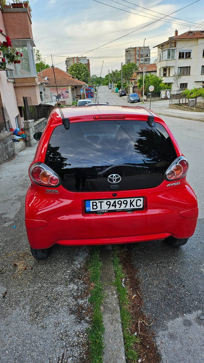 Toyota Aygo, снимка 8 - Автомобили и джипове - 49229137