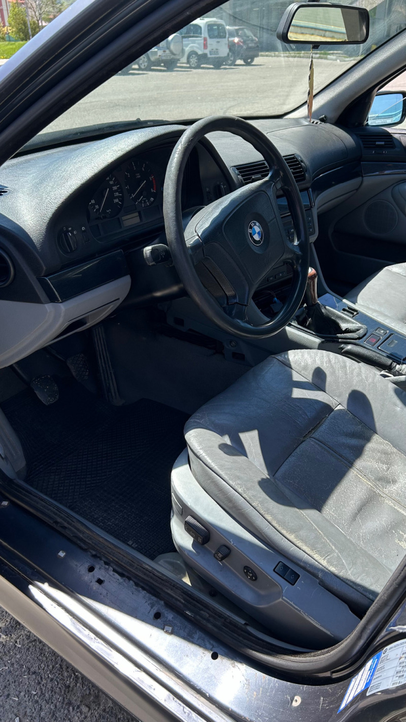 BMW 525, снимка 6 - Автомобили и джипове - 46342498