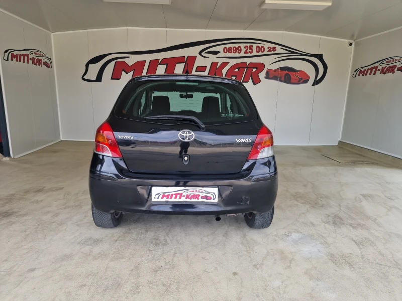 Toyota Yaris 1.3 1o1kс.AUTOMAT 140000km., снимка 5 - Автомобили и джипове - 47257535