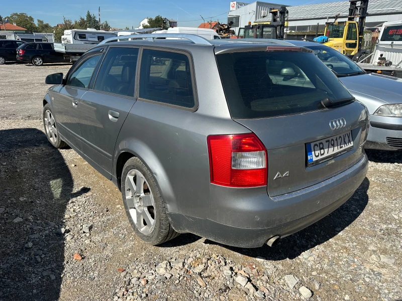 Audi A4 2.0FSI, снимка 5 - Автомобили и джипове - 47435129