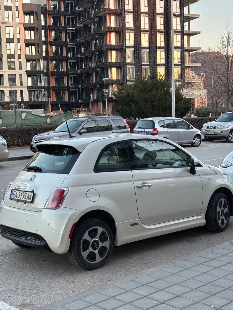 Fiat 500 E, снимка 3 - Автомобили и джипове - 48561741