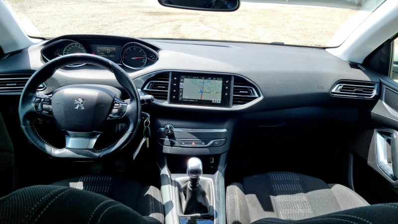 Peugeot 308 LED/NAVI/КАМЕРА, снимка 10 - Автомобили и джипове - 50388242