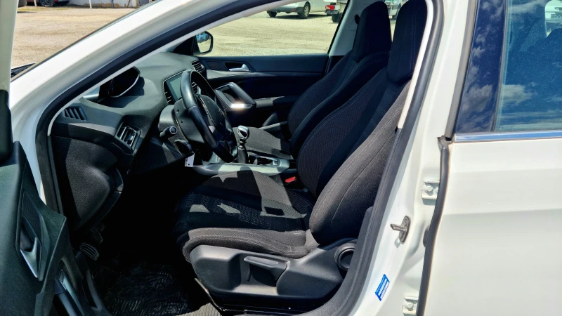 Peugeot 308 LED/NAVI/КАМЕРА, снимка 11 - Автомобили и джипове - 50388242