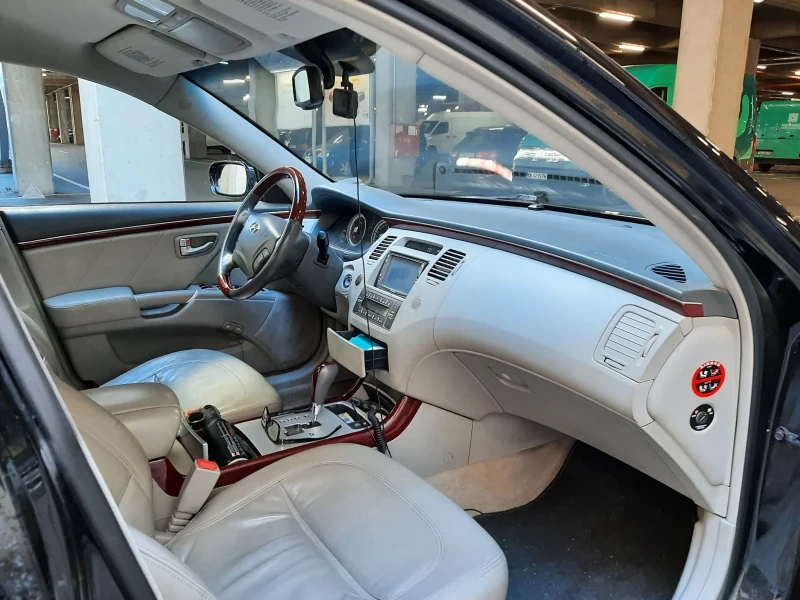 Hyundai Grandeur, снимка 7 - Автомобили и джипове - 52918455
