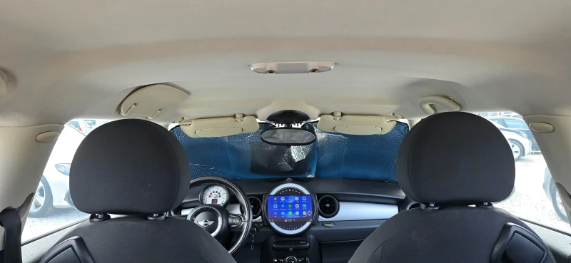 Mini D one 1.6D WIRELESS CAR PLAY/ANDROID AUTO/WAZE/AI, снимка 10 - Автомобили и джипове - 51468810