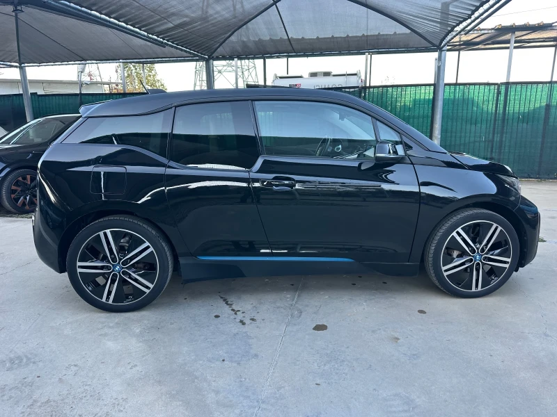 BMW i3 ГАРАНЦИЯ* ПАНОРАМА* ДИСТРОНИК* КОЖА* ПОДГРЕВ* HARM, снимка 16 - Автомобили и джипове - 52147547