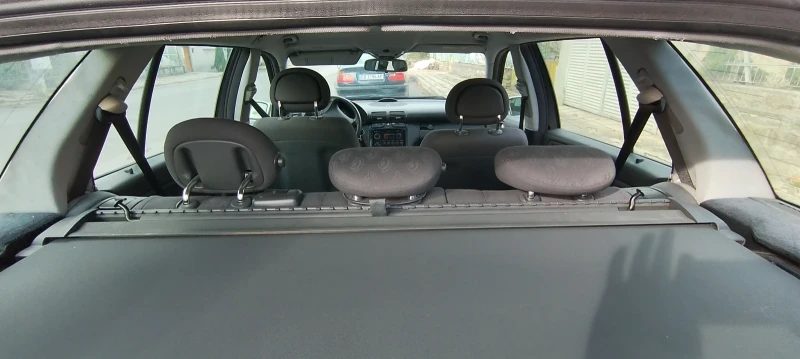 Mercedes-Benz C 220, снимка 11 - Автомобили и джипове - 52548407