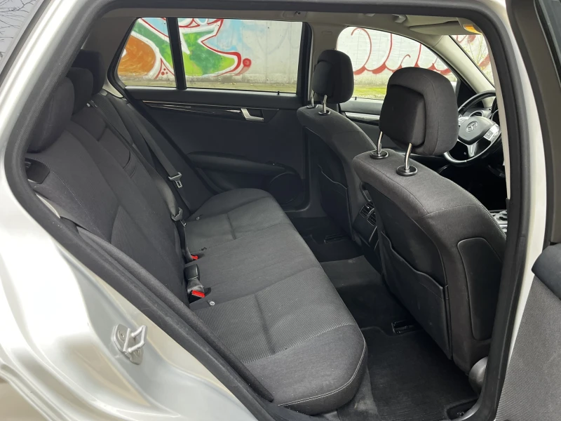 Mercedes-Benz C 200 2.2 cdi, снимка 8 - Автомобили и джипове - 52664832