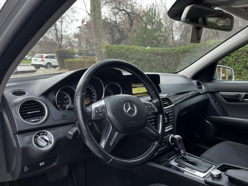 Mercedes-Benz C 200 2.2 cdi, снимка 5 - Автомобили и джипове - 52664832