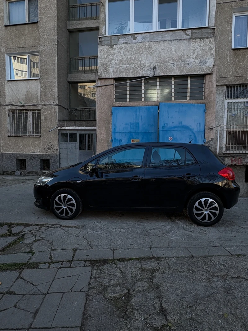 Toyota Auris 1.6, снимка 6 - Автомобили и джипове - 52796438