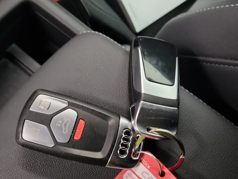 Audi A5 SPORTBACK * * CARFAX * * АВТО КРЕДИТ * * , снимка 15 - Автомобили и джипове - 53054185