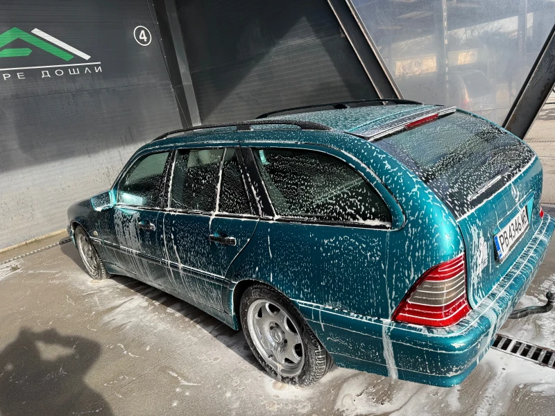 Mercedes-Benz C 220 CDi, снимка 6 - Автомобили и джипове - 53126065