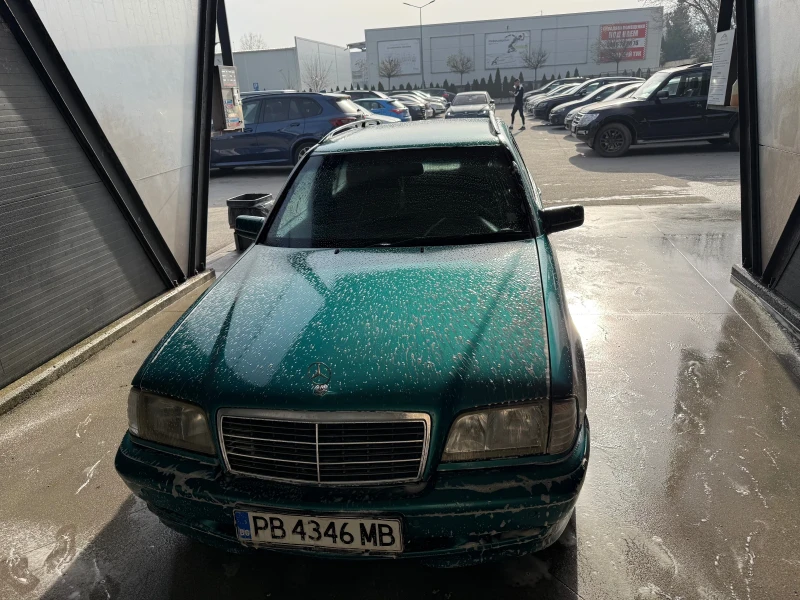 Mercedes-Benz C 220 CDi, снимка 8 - Автомобили и джипове - 53126065